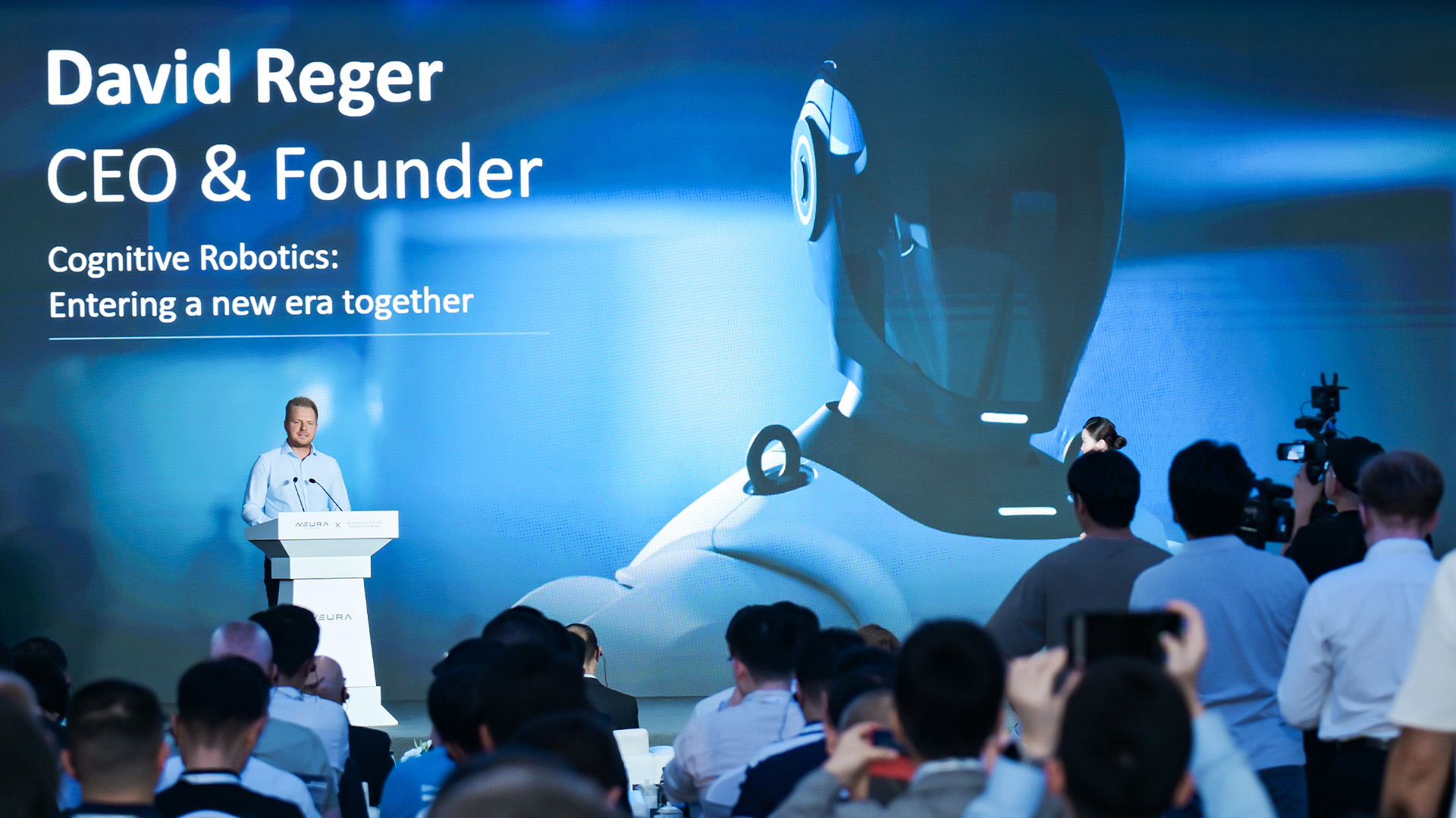 NEURA Robotics Hangzhou China Opening David Reger Stage
